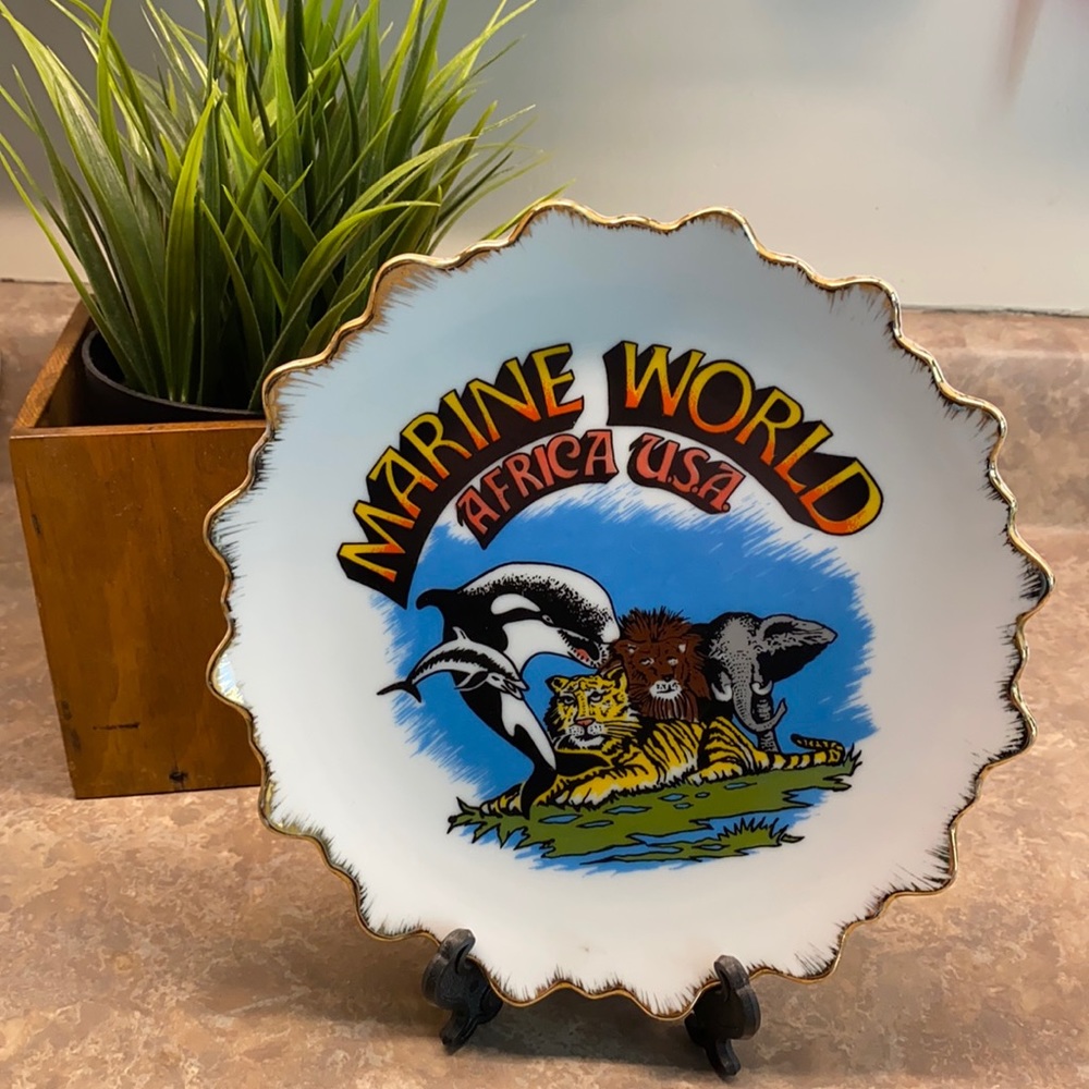 Vintage plate